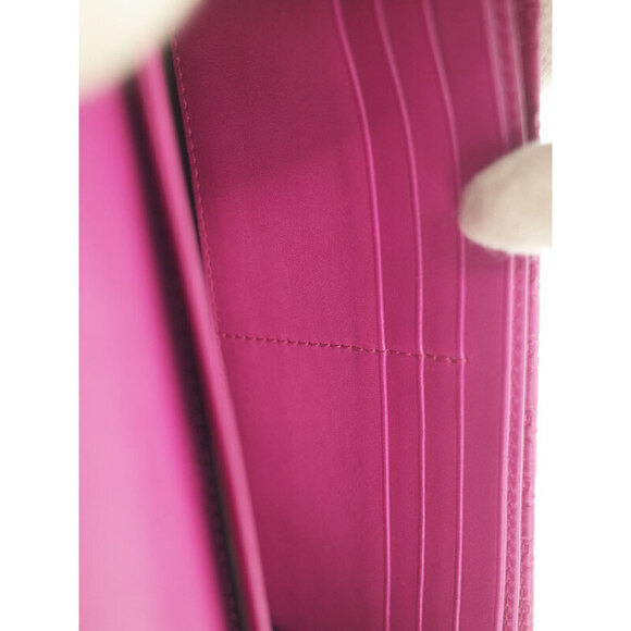 Gucci Guccissima Chain Wallet - Picture 6 of 9